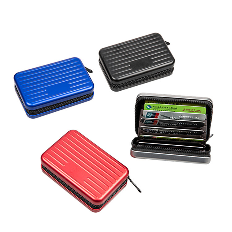 Giunsa ang usa ka Zippered Aluminum Card Wallet nga Nagpauswag sa Adlaw-adlaw nga Seguridad ug Organisasyon sa Card?